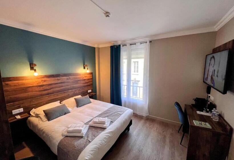 Номер Стандарт, Logis Hôtel Spa La Poste