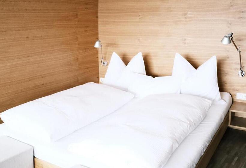 Номер Стандарт с Балконом, Sturm Bio  & Wellnesshotel In Der Rhön