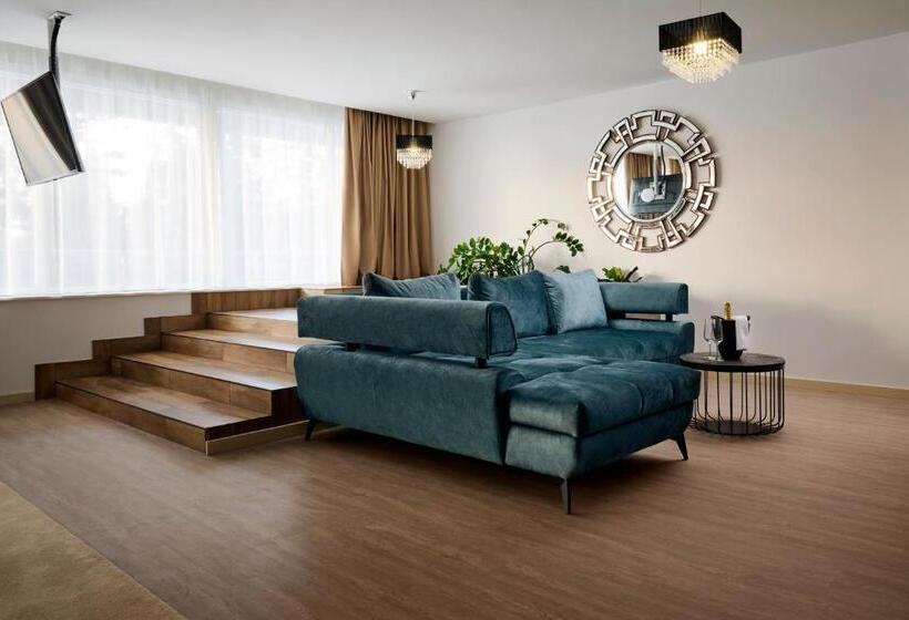 套房, ózon & Luxury Villas