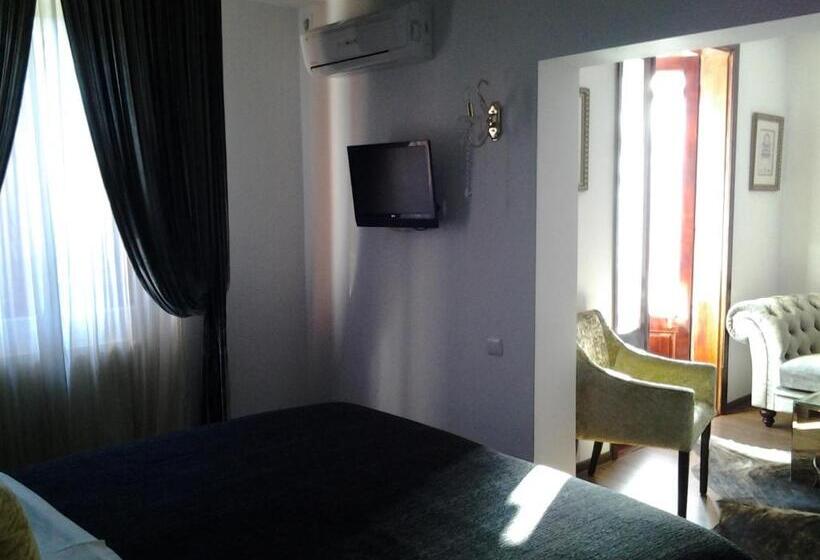 اتاق لوکس با بالکن, Vila Siam   Adults Only Calm & Relax Retreat