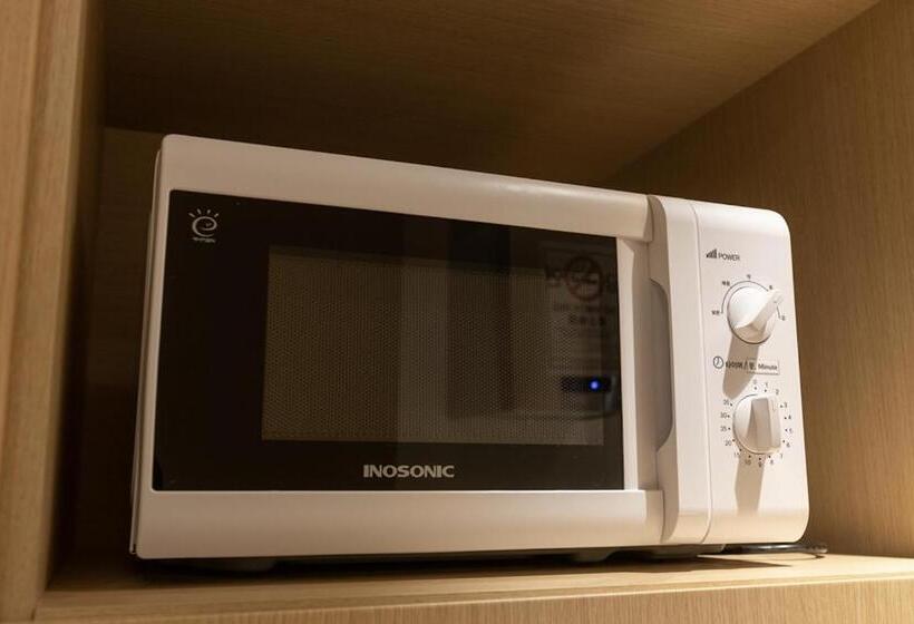Полулюкс, Zinc
