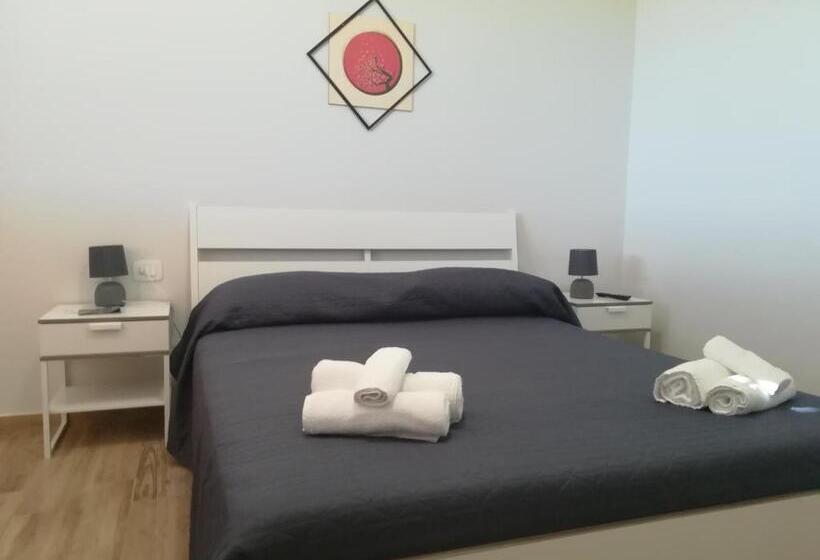 스탠다드 룸 풀장 전망, B&b A Due Passi Dal Sole