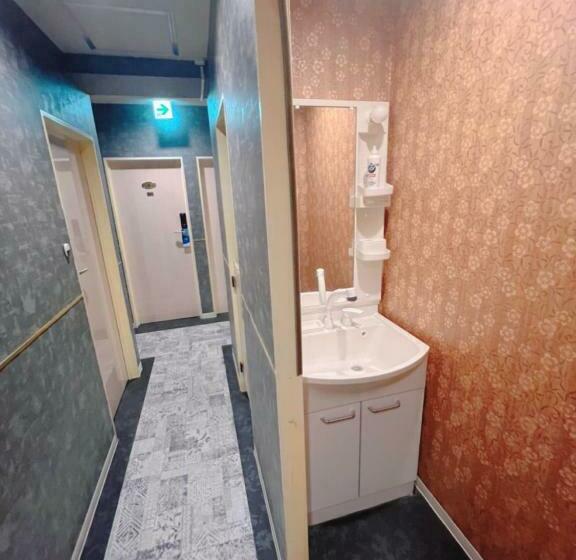 Quarto Estandar Individual, 誠家　makoto Hostel