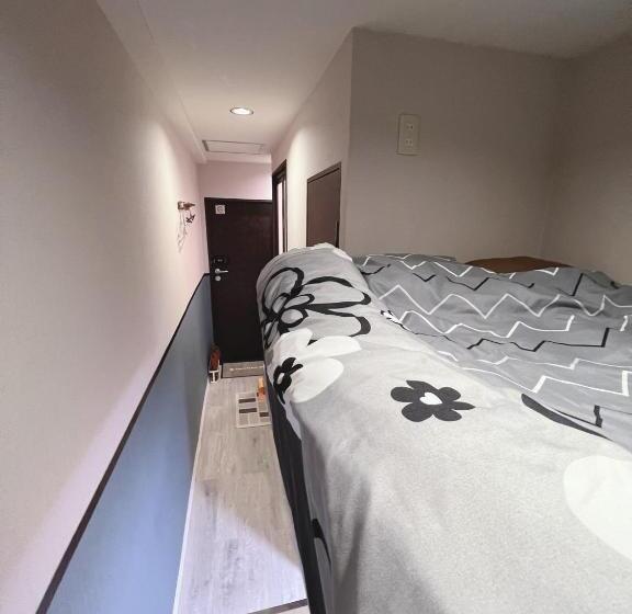 Quarto Basic, 誠家　makoto Hostel