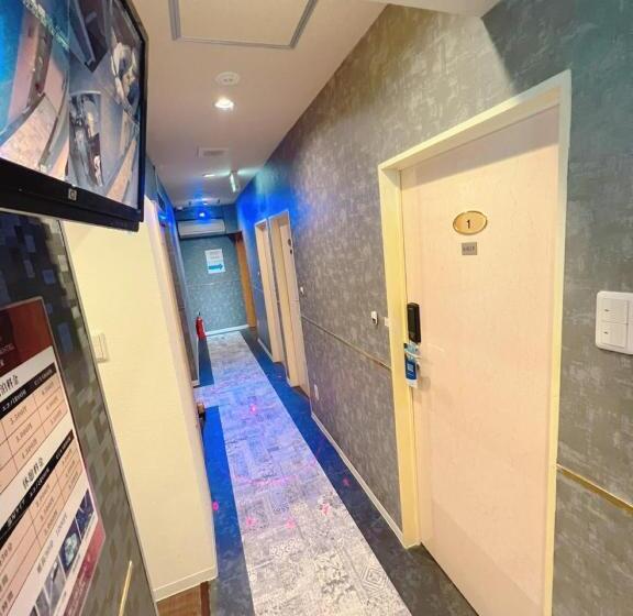 Quarto Basic, 誠家　makoto Hostel
