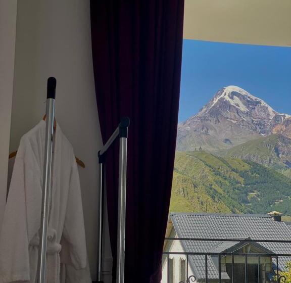اتاق استاندارد, Mood Hotel Kazbegi