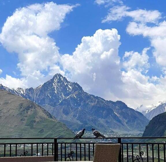 اتاق اکونومی یک تخته, Mood Hotel Kazbegi