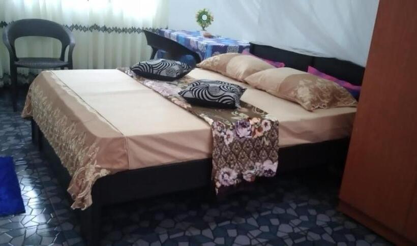 اتاق لوکس, Relax Inn