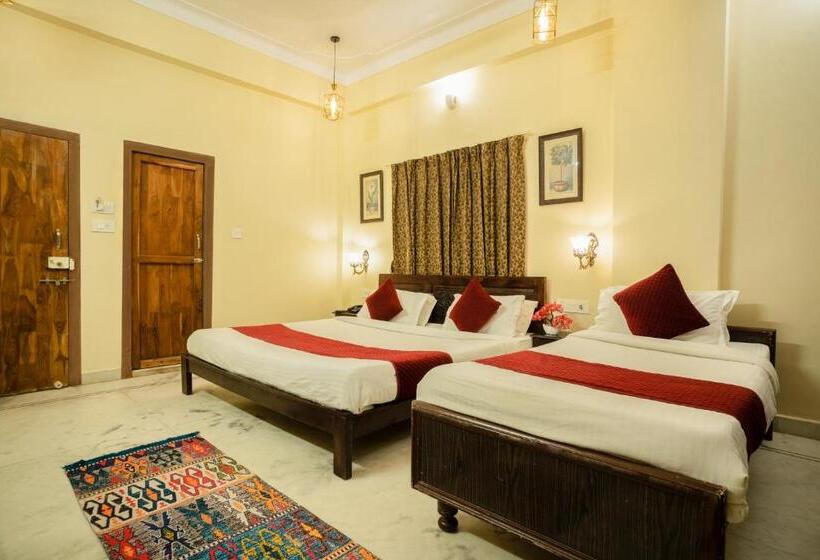 家庭套房, Tripli Hotels Shiv Villas