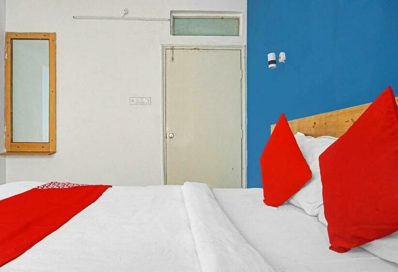 Трехместный Номер Классика, O 84826 Hotel Silver Key