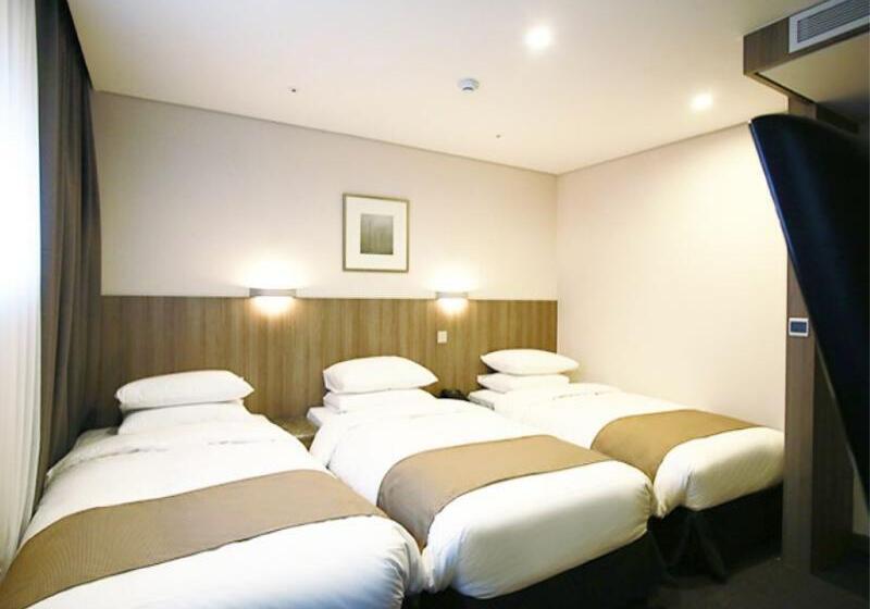 스탠다드 트리플 룸, Amid Hotel Seoul