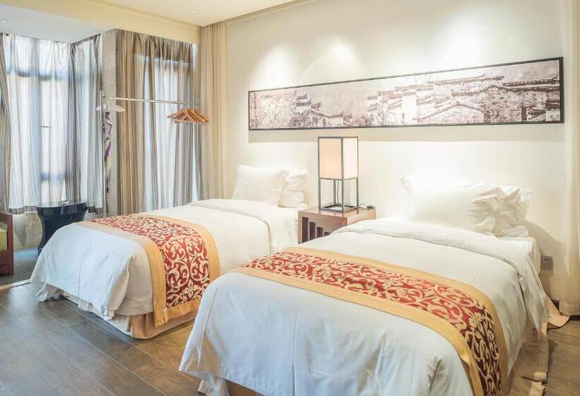 Люкс 4 Спальни, Holiday Inn Resort Chaohu Hot Spring, An Ihg