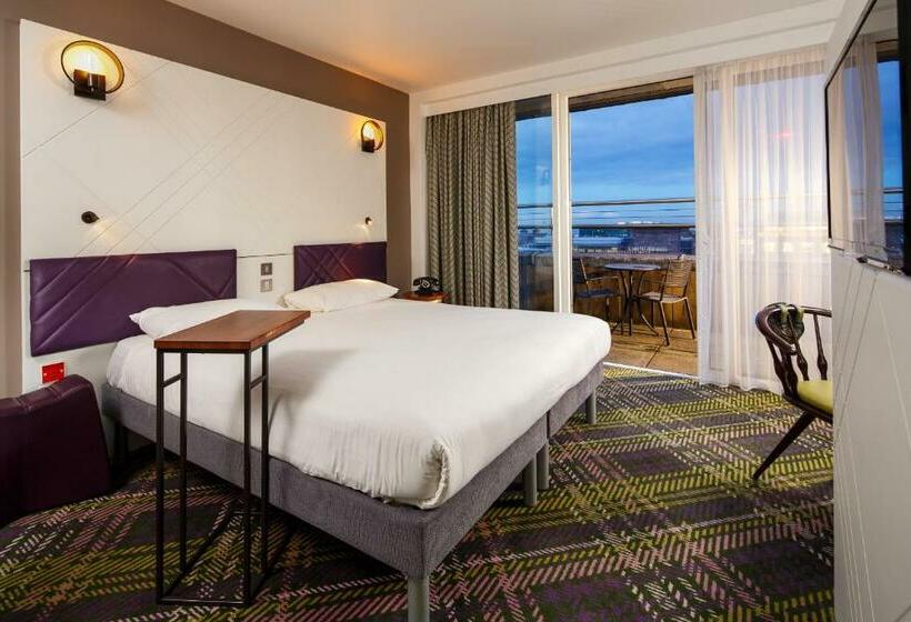 اتاق استاندارد با بالکن, Ibis Styles Edinburgh St Andrew Square