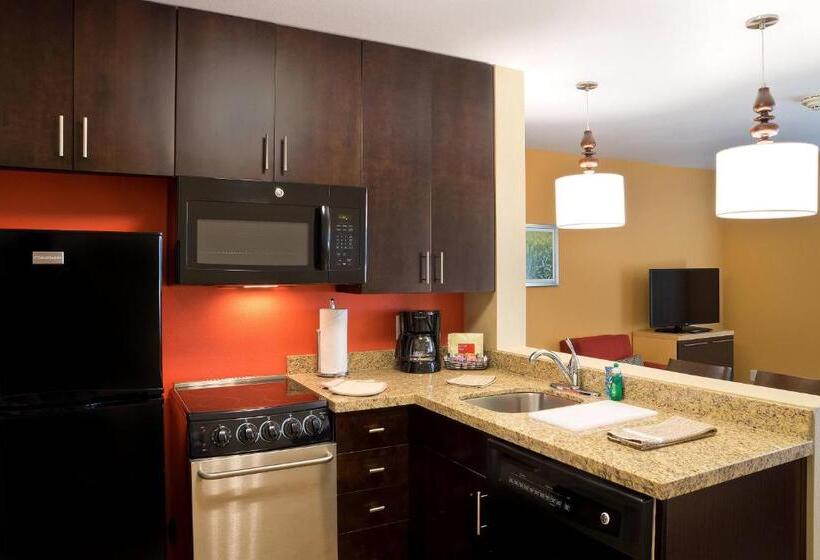 Люкс 2 Спальни, Towneplace Suites By Marriott Dodge City