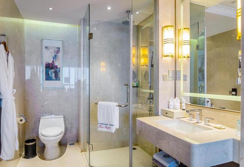 Люкс, Wyndham Grand Plaza Royale Changsheng Jiangyin