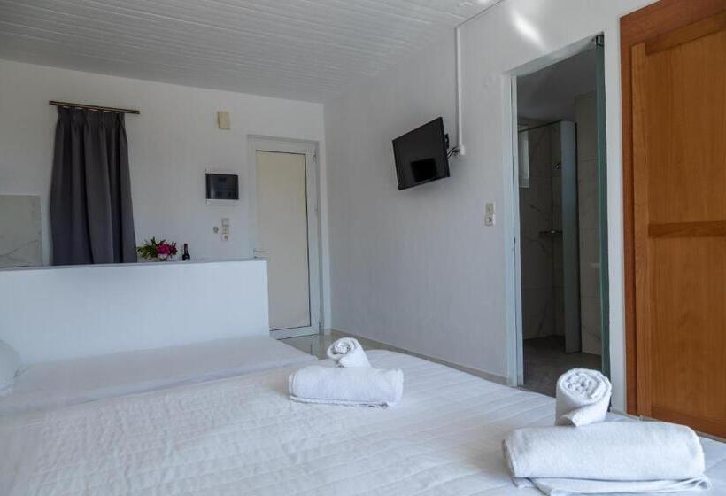 Студия Стандарт, Miros Hotel Apartments