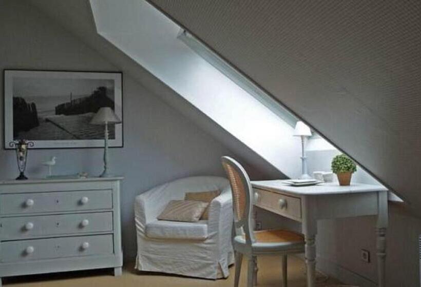 اتاق استاندارد با چشم‌انداز, Villa Flore Chambres D Hotes