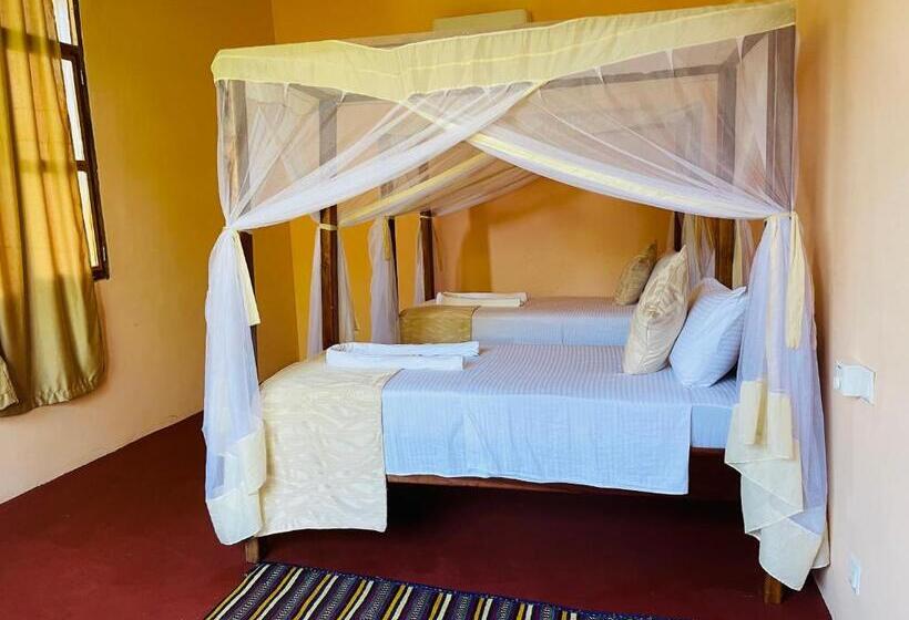 اتاق خانوادگی با چشم‌انداز دریا, Maisara Mafia Beach Lodge