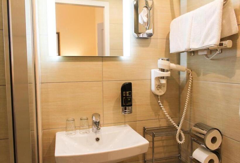 اتاق استاندارد یک نفره, Private Comfort Stephansplatz   Self Check In