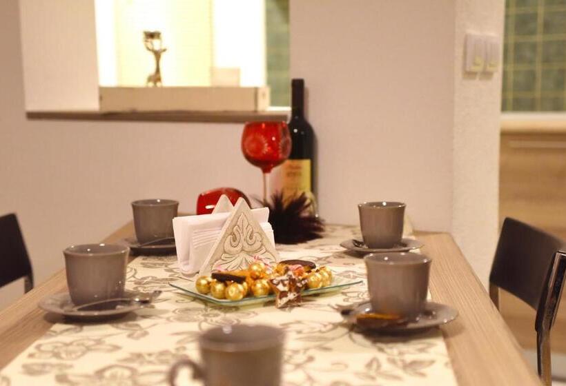 آپارتمان 3 خوابه, Cirić Apartmani
