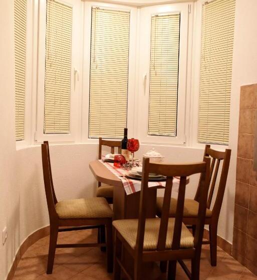 آپارتمان 1 خوابه, Cirić Apartmani