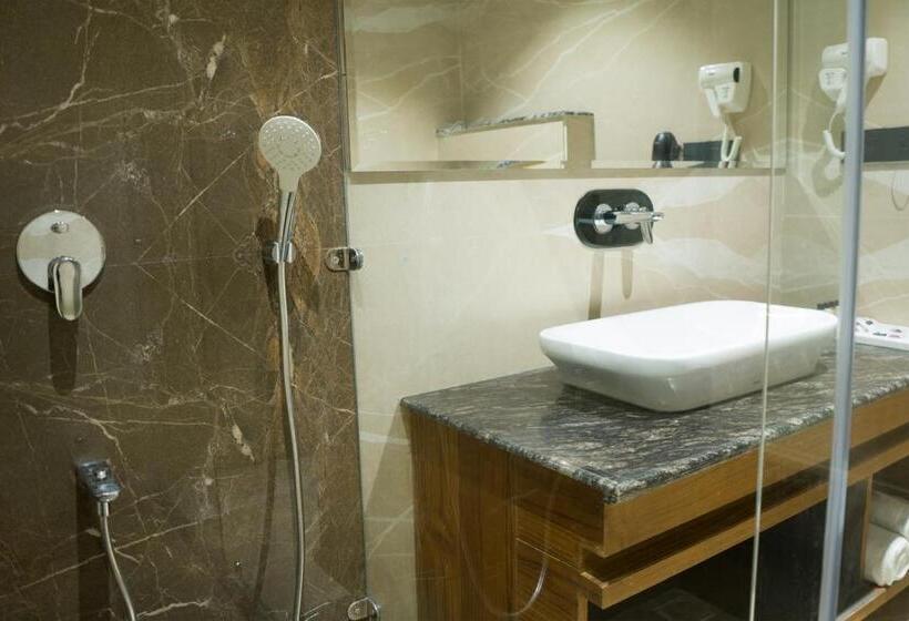 디럭스 전망 룸, Clarks Inn Suites Kangra