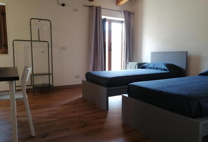 اتاق لوکس, B&b Lamezia Nicogia