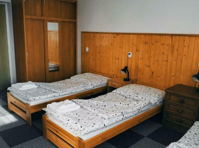 Номер Стандарт Трехместный, Penzion Vysočina