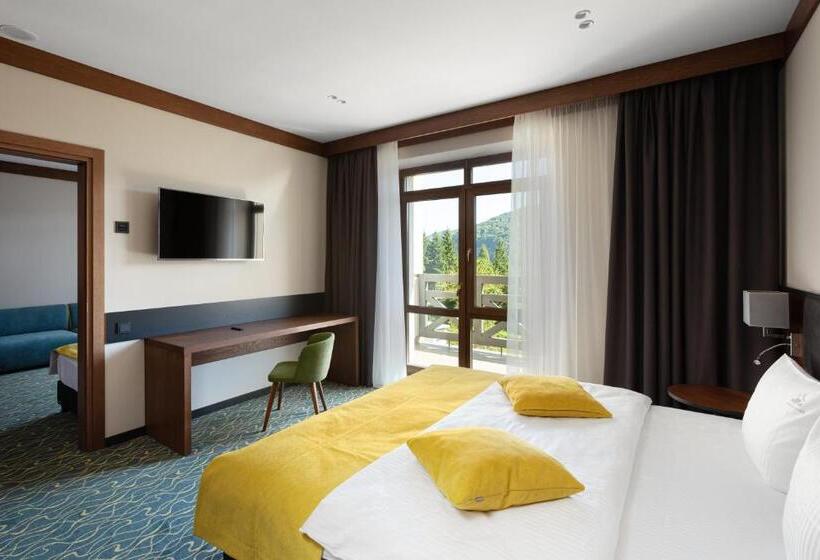 סוויטת ג'וניור נוף הרים, ведмежа гора Panorama Spa Resort