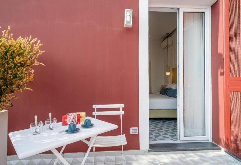 Standard Værelse m. Terrasse, Capri Marina Suite