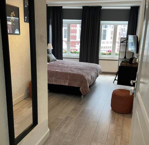 Номер Стандарт, Bnb Bruxelles   Studios & Apartments