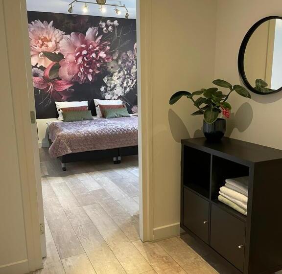 Номер Deluxe, Bnb Bruxelles   Studios & Apartments