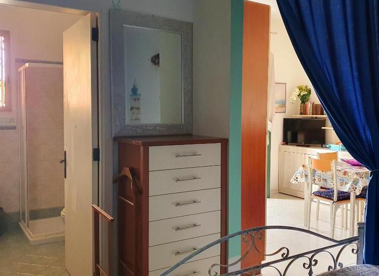 استودیوی استاندارد, Salento   A Casa Di Lilli
