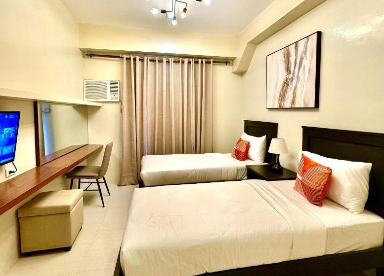 اتاق لوکس با چشم‌انداز شهر, G Square Residences