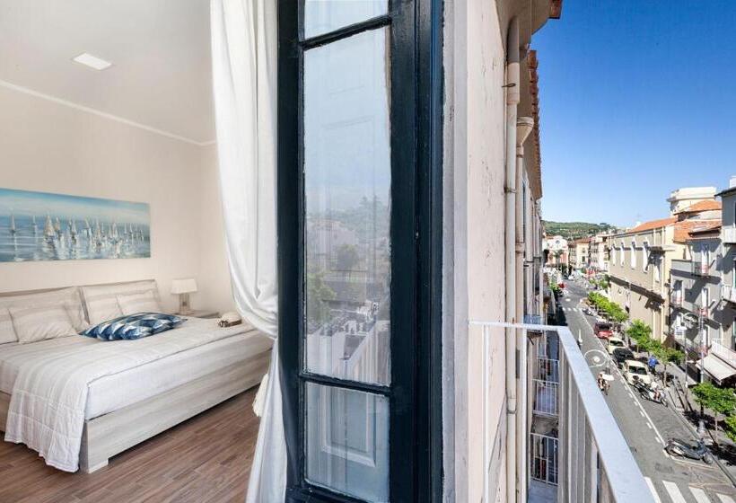Номер Deluxe, Emma Luxury Room