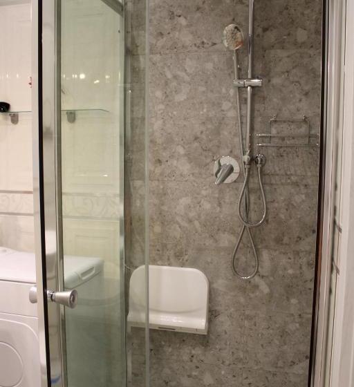 Четырехместный Номер Стандарт Вид на Море, Medusa Residence B&b