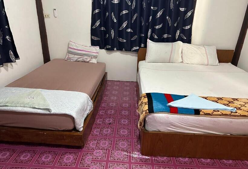 Четырехместный Номер Стандарт, P Un House