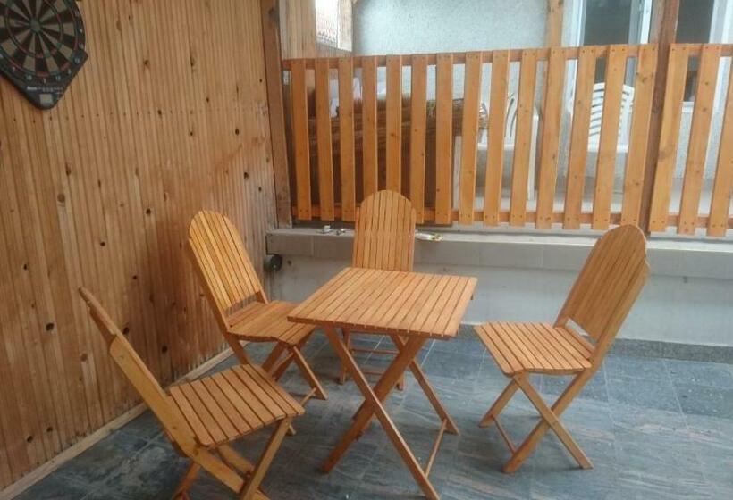 标准间带阳台, къща за гости с минерална вода терма асклепий