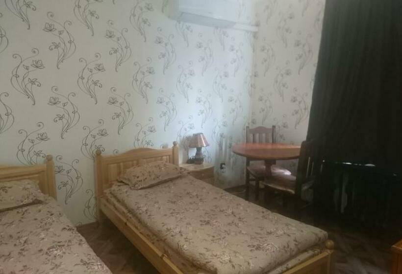 标准间, къща за гости с минерална вода терма асклепий