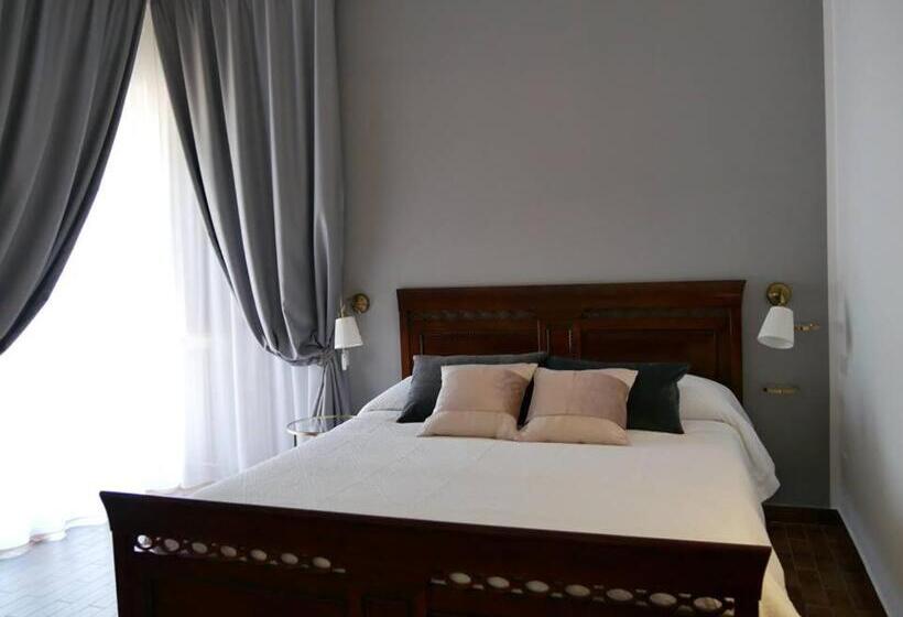 اتاق استاندارد با چشم‌انداز باغ, Villa Borghese B&b