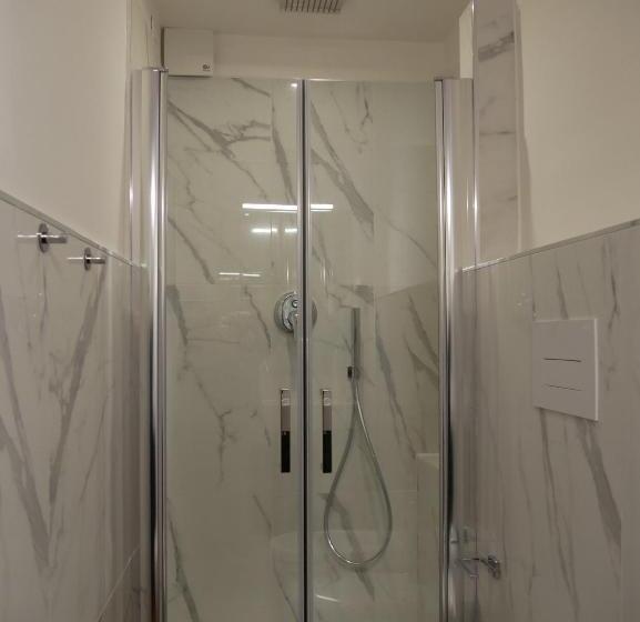 اتاق استاندارد با چشم‌انداز باغ, Villa Borghese B&b