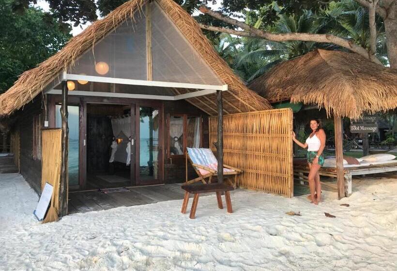 Семейный Номер Вид на Море, Forra Pattaya Beach Front Bungalow