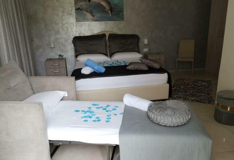 اتاق استاندارد سه نفره, B&b Stella Salento Karin