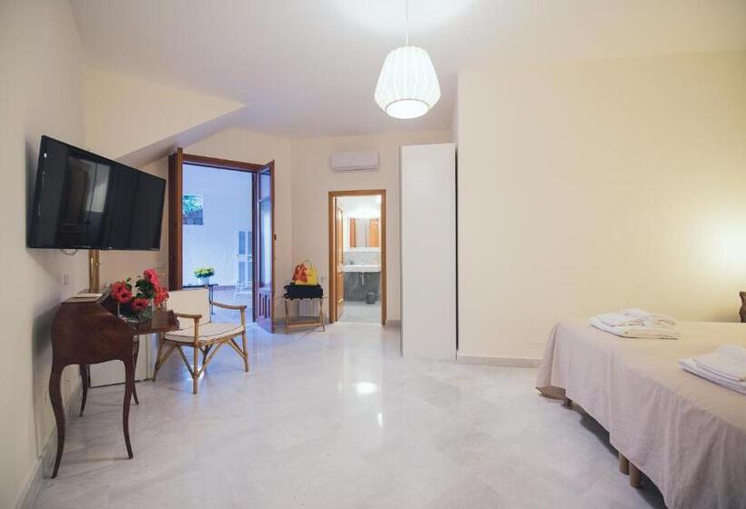 اتاق لوکس, Il Giardino Di Venere