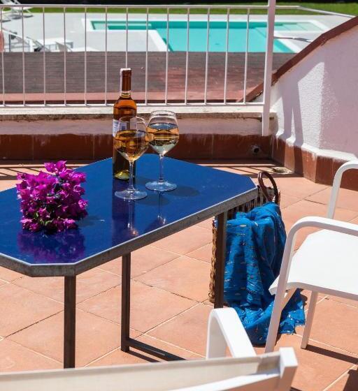 ویلای یک اتاق خوابه با استخر شنا, Il Giardino Di Venere