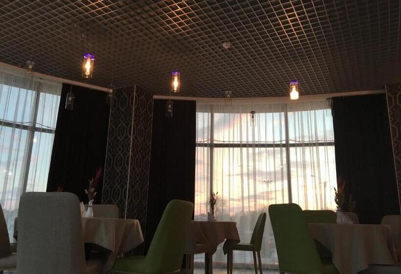 اتاق خانوادگی, Baitau Hotel Aktobe
