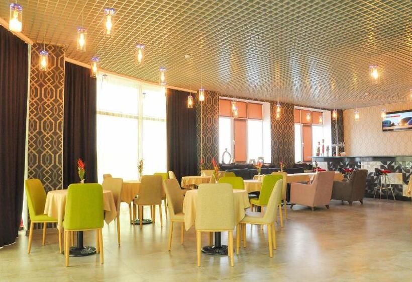اتاق خانوادگی, Baitau Hotel Aktobe
