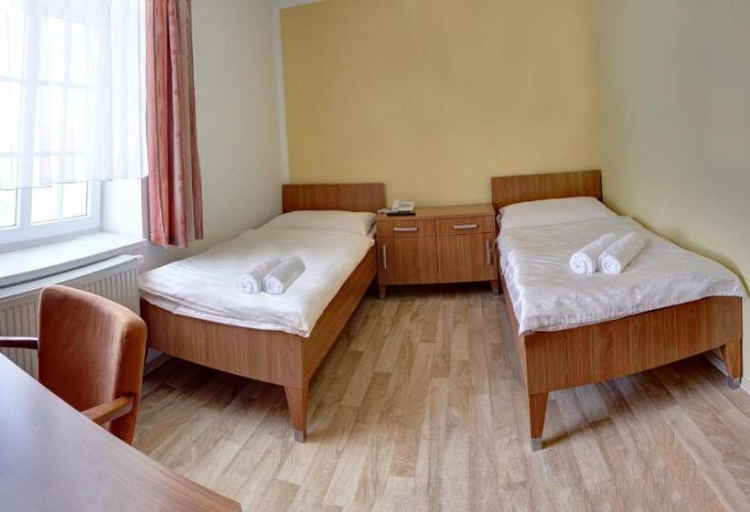 اتاق استاندارد, Penzion Tillerova Vila