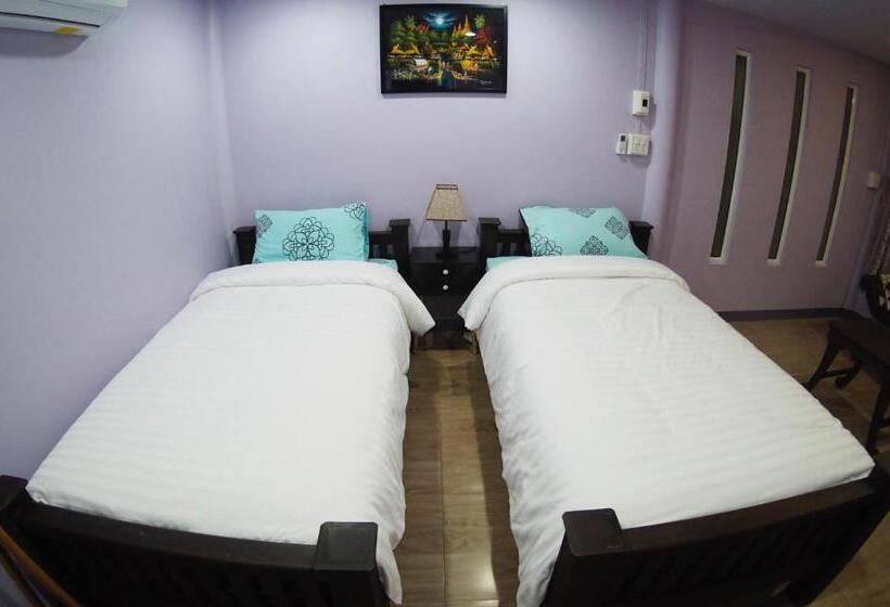 اتاق استاندارد, Pan Din Boutique Guest House