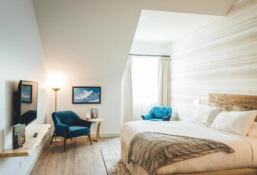 سوییت سوپریور, Glacier View Lodge